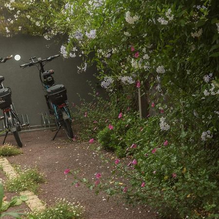 Chambre D'Hote Et Gite Du Jardin Des Corsaires Saint-Malo Exterior photo