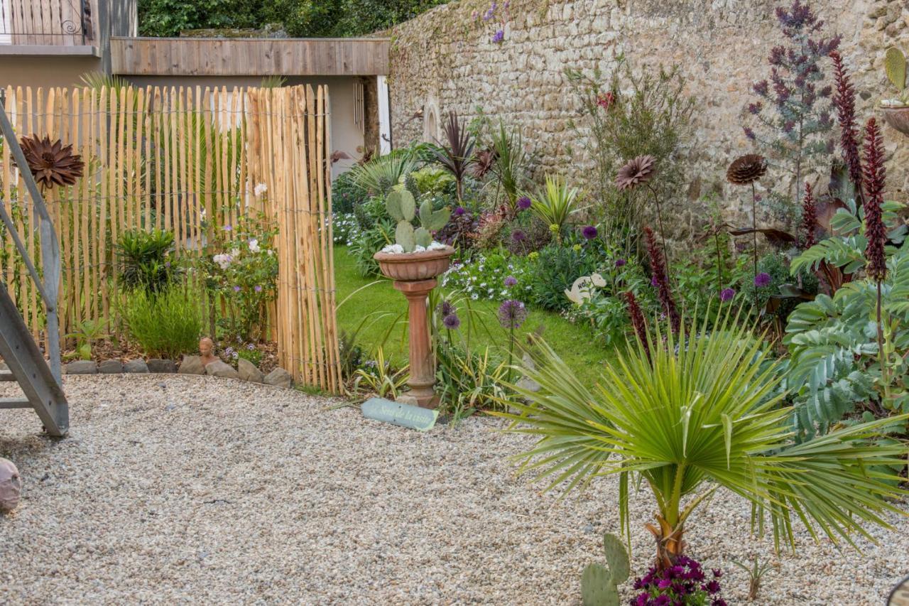 Chambre D'Hote Et Gite Du Jardin Des Corsaires Saint-Malo Exterior photo