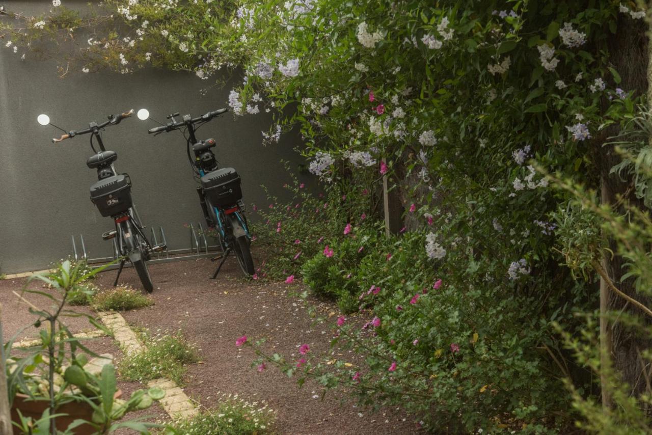 Chambre D'Hote Et Gite Du Jardin Des Corsaires Saint-Malo Exterior photo